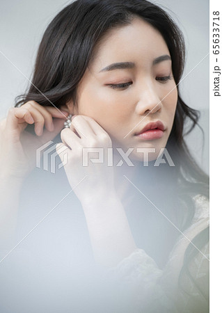 女性 女 女の子 65633718