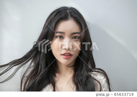 女性 女 女の子 65633719