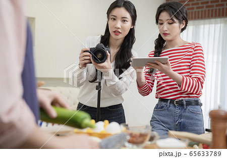 女性 女 女の子 65633789