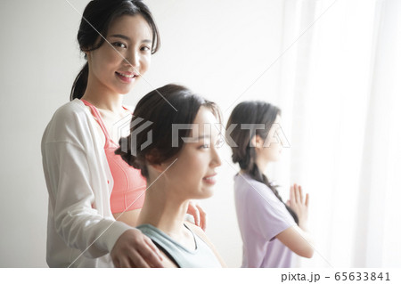 女性 女 女の子 65633841