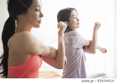 女性 女 女の子 65634014