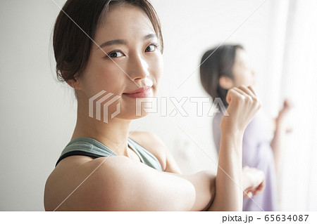 女性 女 女の子 65634087