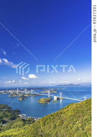 しまなみ海道の来島海峡大橋 しまなみ海道の来島海峡大橋 65637391