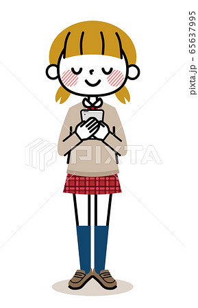 学生 女の子 スマホ 微笑むのイラスト素材