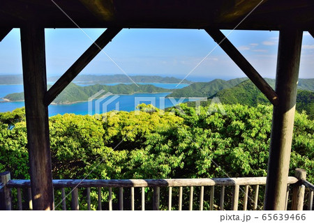 奄美十景 新緑の美しい長雲峠 龍郷湾 1 奄美十景 新緑の美しい長雲峠 龍郷湾 1 65639466