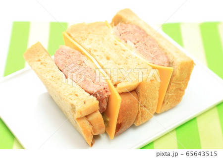 おいしいルーベンサンド おいしいルーベンサンド 65643515