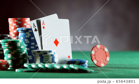 Poker still life with rotating poker chip Poker still life with rotating poker chip 65643801