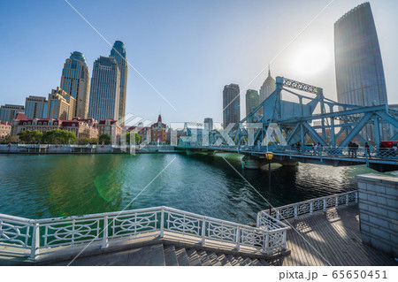 View of Jiefang Bridge View of Jiefang Bridge 65650451