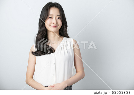 20代 女性 女 65655353