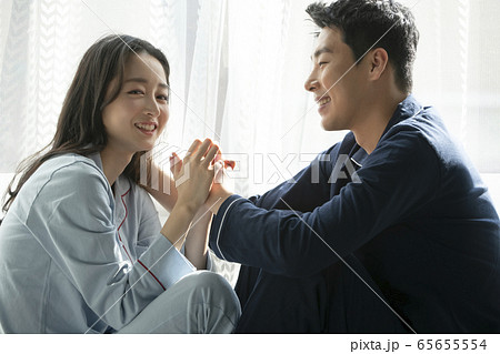 新婚 夫婦 カップル 65655554