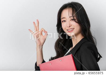 女性 女 女の子 65655975