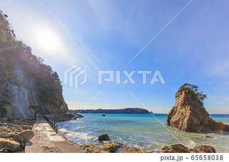 海　岩　空　南房総市富浦町の海岸 65658038