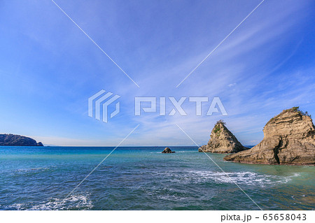 海　岩　空　南房総市富浦町の海岸 65658043