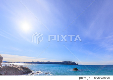 海 岩 空 南房総市富浦町の海岸 海 岩 空 南房総市富浦町の海岸 65658056