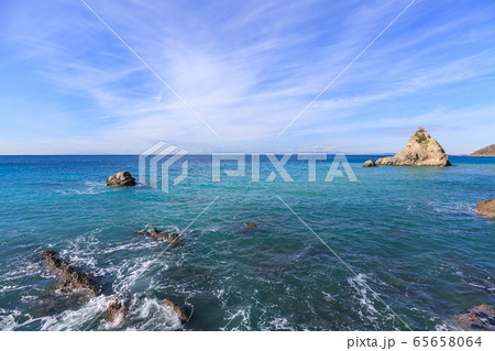 海 岩 空 南房総市富浦町の海岸 海 岩 空 南房総市富浦町の海岸 65658064