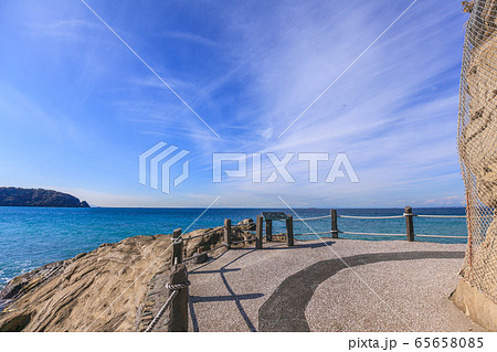 海　岩　空　南房総市富浦町の海岸 65658085