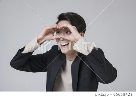 Single life concept, young cheerful Asian man's daily life 523 65658423