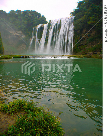 貴州　黄果樹の滝 65659597