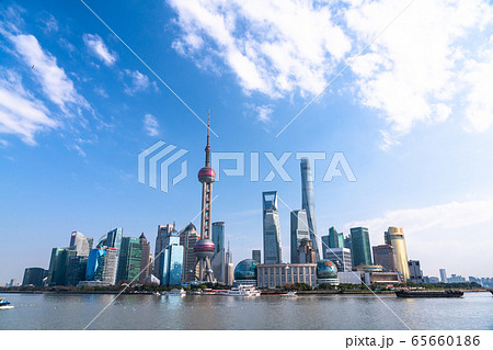 《上海》上海の摩天楼・中国経済の中心 65660186