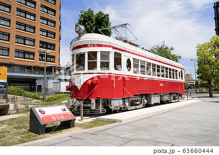岐阜駅北口駅前広場 名鉄モ510形（丸窓電車）モ513号の展示 65660444