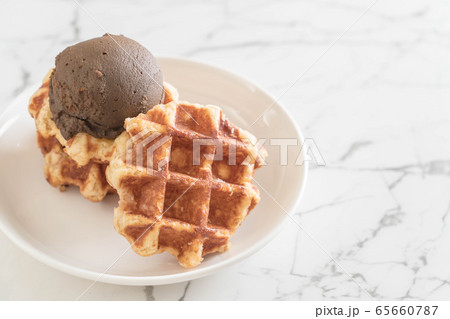waffle with chocolate ice cream waffle with chocolate ice cream 65660787