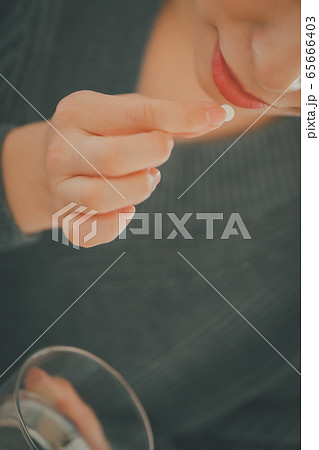 アフターピル 65666403