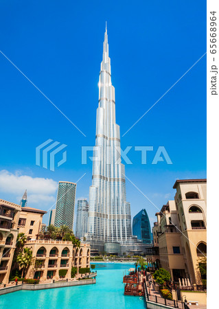 Burj Khalifa tower in Dubai 65668964