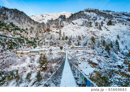 Bridge in Everest region in Nepal 65669683