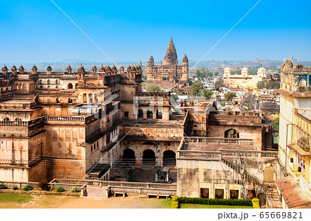 Jahangir Mahal Palace in Orchha, India 65669821