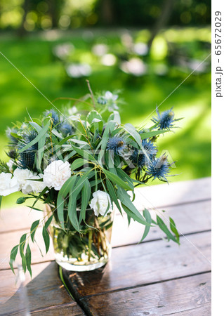 Vertical frame. Focus on the wedding flower 65672029