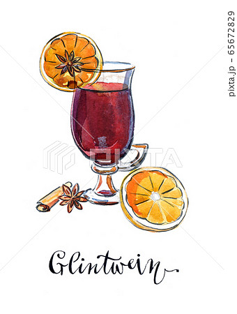 Hot mulled wine with oranges, anise and cinnamon 65672829