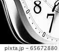 歪んだ時計 65672880