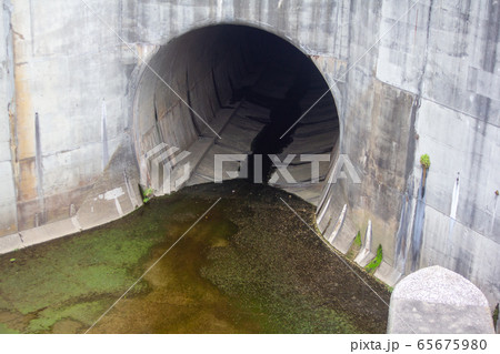 排水路 65675980