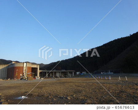 東日本大地震　石巻市立大川小学校 65676613