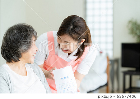 訪問介護　服薬　介助 65677406