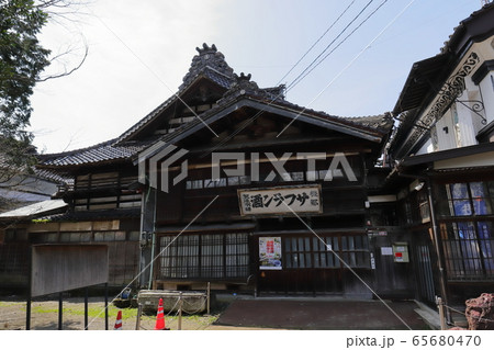 新潟　長岡　摂田屋の風景　機那サフラン酒本舗 65680470