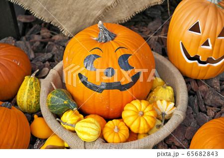 ハロウィンのかぼちゃの画像素材 ピクスタ