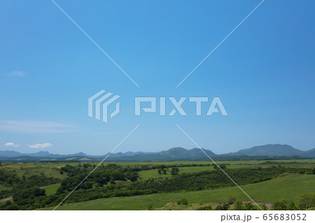 開陽台より牧草地 65683052