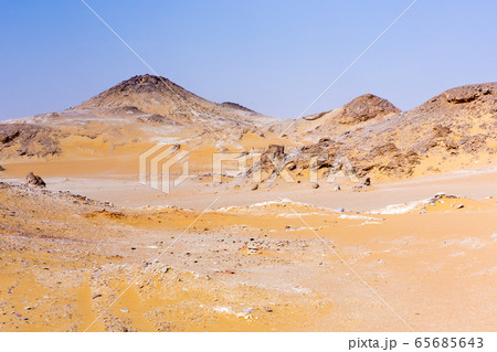White Desert at Farafra in the Sahara of Egypt. Africa. White Desert at Farafra in the Sahara of Egypt. Africa. 65685643