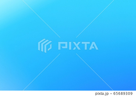 青色系抽象的背景素材　グラデーション 65689309