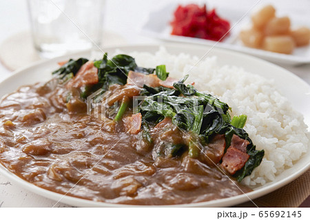 カレーライス ほうれん草トッピング カレーライス ほうれん草トッピング 65692145