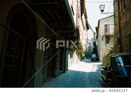 コルトーナ 65692237