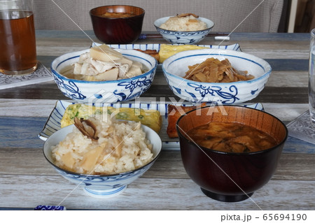 「炊き込みごはん定食」 「炊き込みごはん定食」 65694190