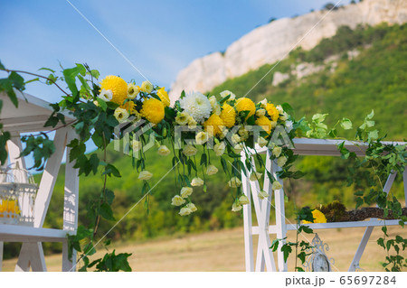 Wedding on a plate green background and a 65697284