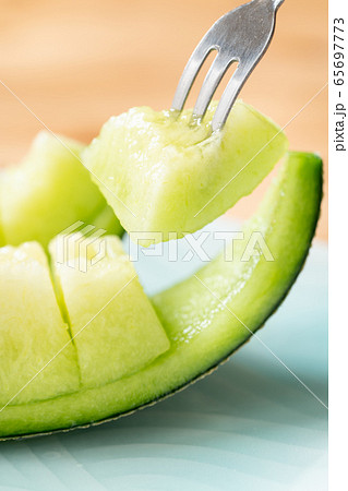 切り分けたアンデスメロン 切り分けたアンデスメロン 65697773