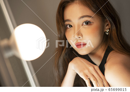 人物 ポートレート 女性 65699015