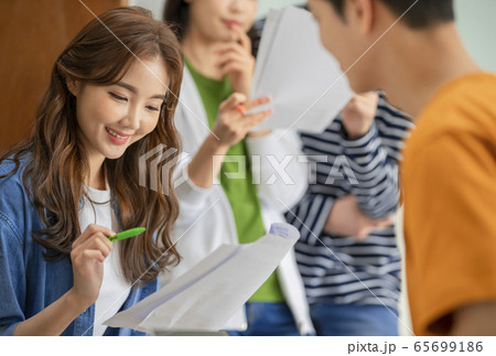 女性 女 女の子 65699186