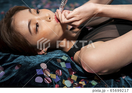 人物 ポートレート 女性 65699217
