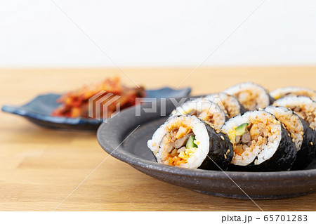 キンパ　海苔巻き 65701283