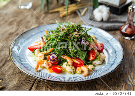 Gourmet salad with arugula and shrimps Gourmet salad with arugula and shrimps 65707341